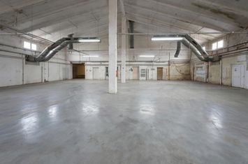 Spațiu industrial de inchiriat UNGHENI - Mures anunturi imobiliare Mures