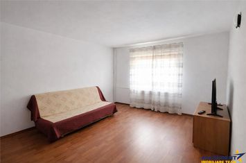 Apartament 3 camere de vanzare ASTRA - Brasov anunturi imobiliare Brasov