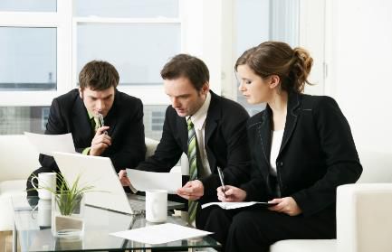Scaderea pietei imobiliare face ca bancile sa reevalueze garantiile