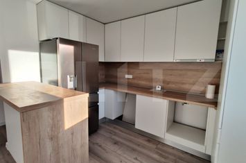 Apartament 4 camere de vanzare SIBIU - Sibiu anunturi imobiliare Sibiu