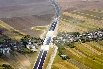 Singurul motor de creştere al pieţei construcţiilor este Statul