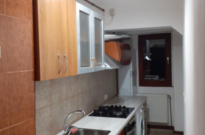 Garsonieră de vanzare CRAITER - Brasov anunturi imobiliare Brasov