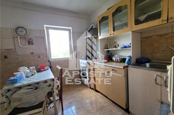 Apartament 2 camere de vanzare ARADULUI  - Timis anunturi imobiliare Timis