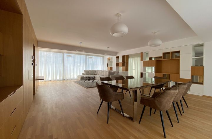 Apartament 4 camere de vanzare PRIMAVERII - Bucuresti anunturi imobiliare Bucuresti