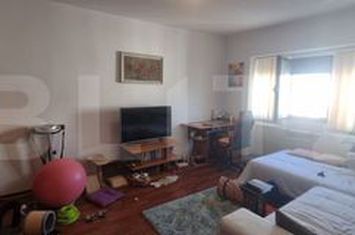 Apartament 2 camere de vanzare DACIA - Iasi anunturi imobiliare Iasi