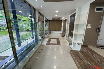 Spațiu comercial de vanzare CENTRAL - Vrancea anunturi imobiliare Vrancea