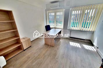 Spatii birouri,recent renovate si mobilate anunturi imobiliare Mures