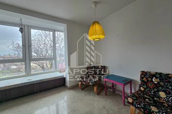 Apartament cu 3 camere, centrala proprie, Circumvalatiunii anunturi imobiliare Timis