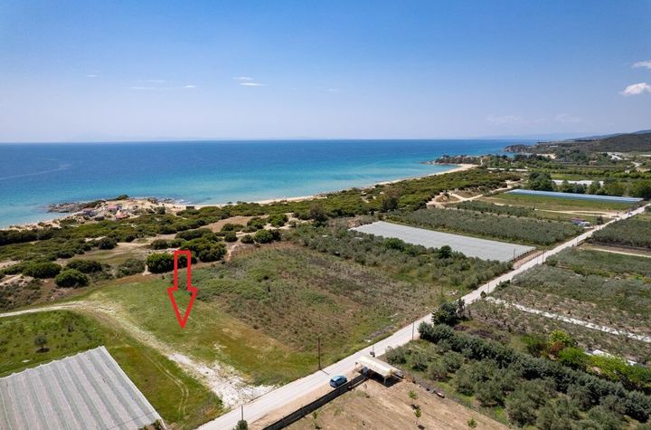 Teren 3.168 mp, față la mare — Ammolofoi, Nea Peramos anunturi imobiliare Grecia