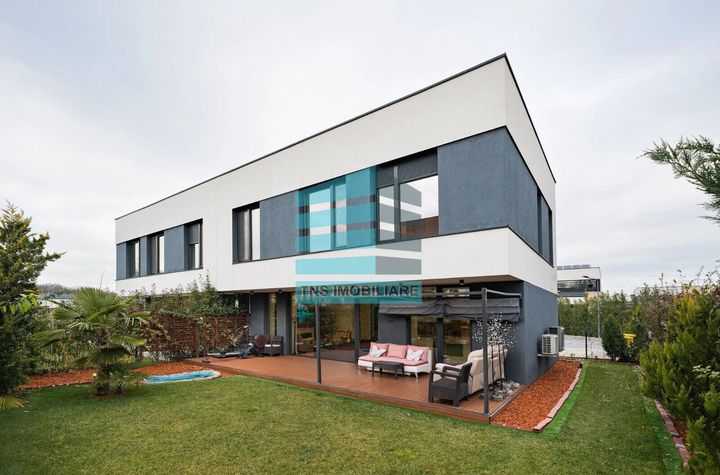 Vila Deosebita,Eficienta,Mobilata-Utilata,Complex Exclusivist,Tunari anunturi imobiliare Bucuresti