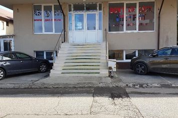 Spatiu Comercial stradal Drumul Fermei-Metrou Leonida anunturi imobiliare Bucuresti