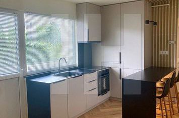 Apartament 3 camere de vanzare CLUJ-NAPOCA - Cluj anunturi imobiliare Cluj