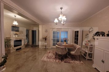 Casă - 5 camere de vanzare HLINCEA - Iasi anunturi imobiliare Iasi