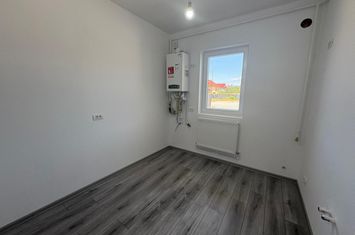 Apartament 2 camere de vanzare TARGU-JIU - Gorj anunturi imobiliare Gorj