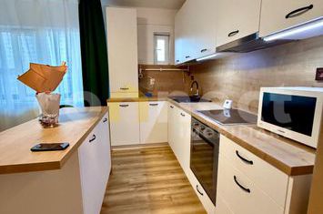 Apartament 3 camere de inchiriat FLORESTI - Cluj anunturi imobiliare Cluj