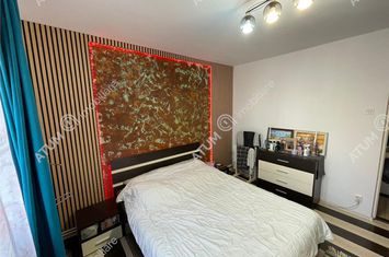 Apartament 3 camere de vanzare VASILE AARON - Sibiu anunturi imobiliare Sibiu