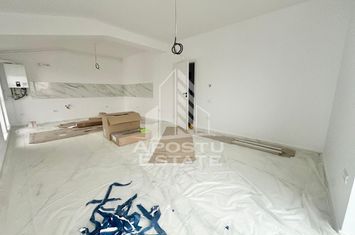 Apartament tip penthouse cu 3 camere si terasa de 30 mp in Braytim anunturi imobiliare Timis