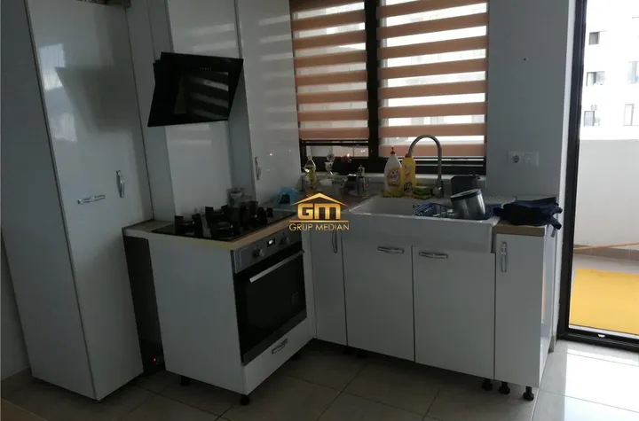 Apartament 3 camere de vanzare CENTRAL - Valcea anunturi imobiliare Valcea