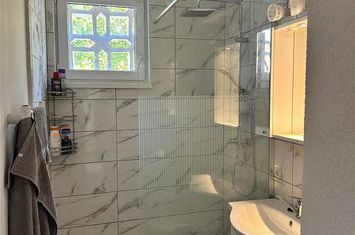 Apartament 3 camere de vanzare CORNISA - Mures anunturi imobiliare Mures