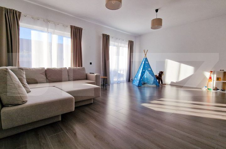 Vilă - 5 camere de vanzare FLORESTI - Cluj anunturi imobiliare Cluj