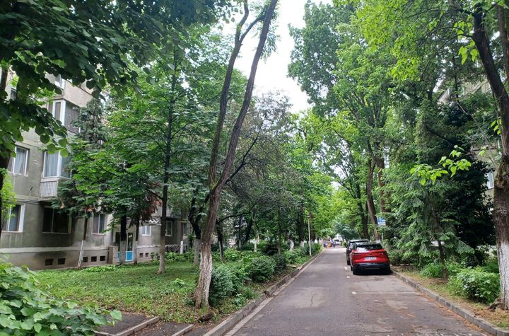 Apartament 2 cam, P-ța București. 65 000 E. Comision 0 anunturi imobiliare Bihor