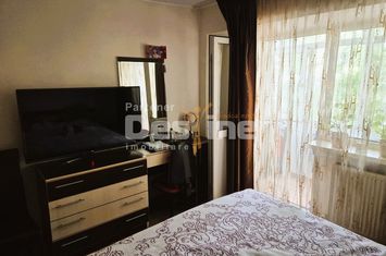 Apartament 3 camere de vanzare FOCSANI - Vrancea anunturi imobiliare Vrancea
