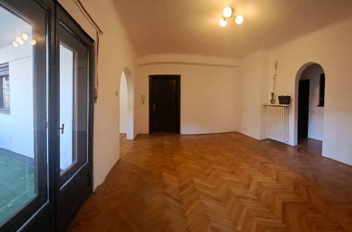Apartament 3 camere de inchiriat DACIA - Bucuresti anunturi imobiliare Bucuresti