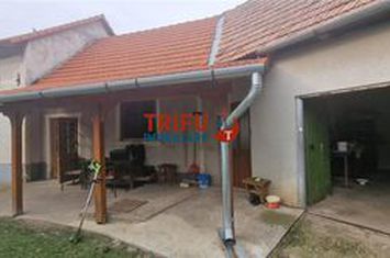 Casă - 4 camere de vanzare TOTOI - Alba anunturi imobiliare Alba