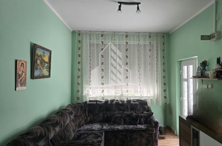 Spatiu de inchiriat, in Curtici. anunturi imobiliare Arad