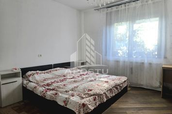 Casa individuala, in zona centrala, din Curtici. anunturi imobiliare Arad