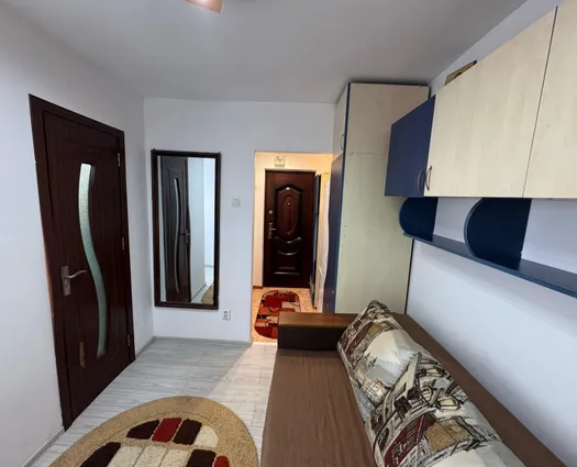 Garsonieră Canta, 16 mp