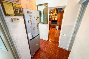 Apartament 3 camere de vanzare HUNEDOARA - Hunedoara anunturi imobiliare Hunedoara