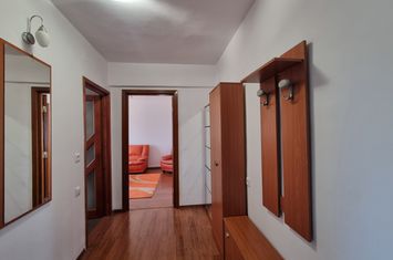 Apartament 2 camere de vanzare ULTRACENTRAL - Bacau anunturi imobiliare Bacau