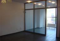 950.000 €, Spațiu comercial