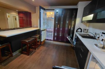 Apartament de 4 camere pe bd 13 Septembrie stradal-Marriott anunturi imobiliare Bucuresti
