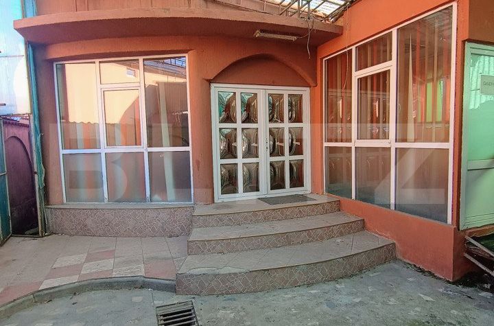 Vilă - 6 camere de vanzare MALU ROSU - Prahova anunturi imobiliare Prahova