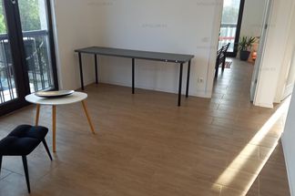 Apartament 3 camere de vânzare Bucuresti - Mihai Bravu