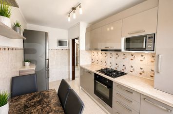 Apartament 5 camere de vanzare CETATE - Alba anunturi imobiliare Alba