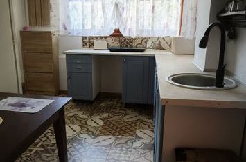 Casă - 4 camere de vanzare CENTRUL CIVIC - Brasov anunturi imobiliare Brasov