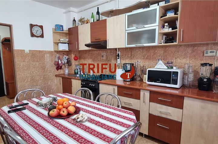 Apartament 2 camere de vanzare CETATE - Alba anunturi imobiliare Alba