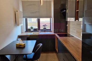 Vila cu curte individuala, zona centrala Popești-Leordeni anunturi imobiliare Bucuresti