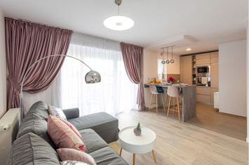 Garsonieră de inchiriat TRACTORU - Brasov anunturi imobiliare Brasov
