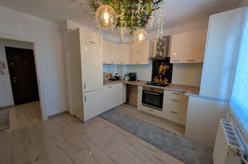 Apartament 2 camere de vanzare BACAU - Bacau anunturi imobiliare Bacau