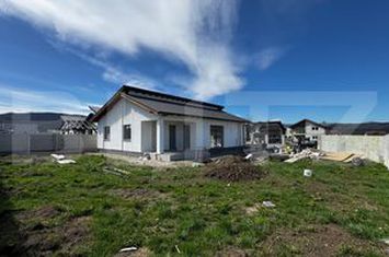 Casă - 4 camere de vanzare ALBA IULIA - Alba anunturi imobiliare Alba