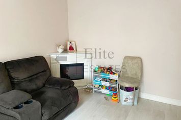 Apartament 3 camere de vanzare | Zona Bulevardul Dacia anunturi imobiliare Bihor