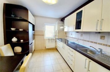 Apartament 4 camere de inchiriat STRAND - Sibiu anunturi imobiliare Sibiu