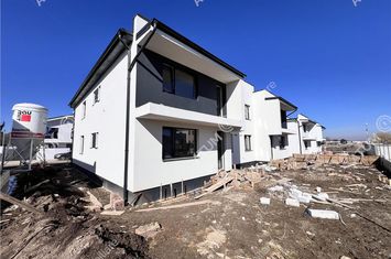 Vilă - 3 camere de vanzare CALEA CISNADIEI - Sibiu anunturi imobiliare Sibiu