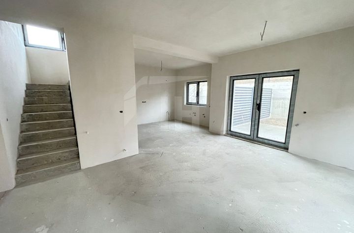 Vilă - 5 camere de vanzare APAHIDA - Cluj anunturi imobiliare Cluj