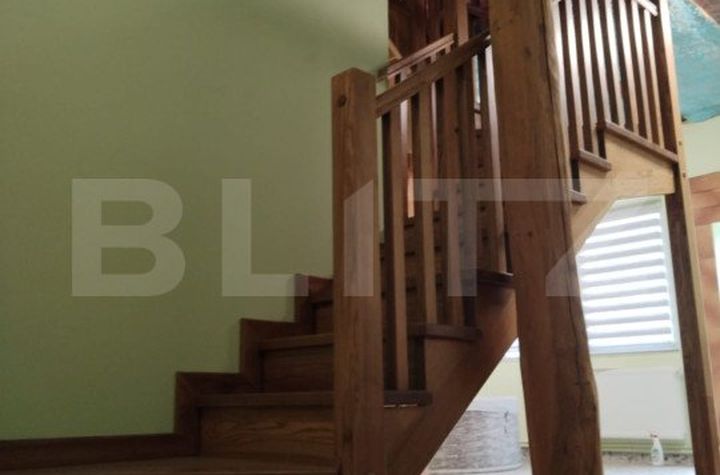 Casă - 4 camere de vanzare ORADEA - Bihor anunturi imobiliare Bihor