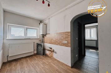 Apartament 2 camere de vanzare CENTRAL - Covasna anunturi imobiliare Covasna